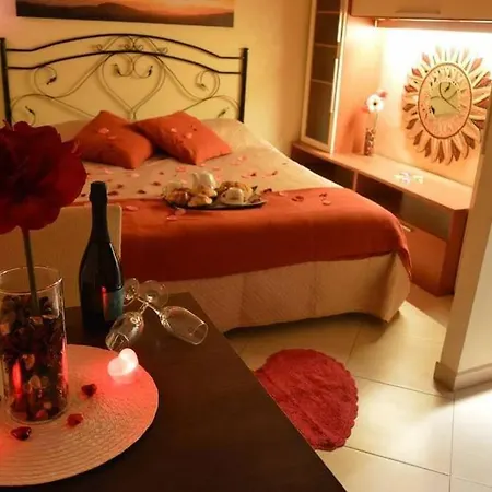 Olimpia House - Station Bari