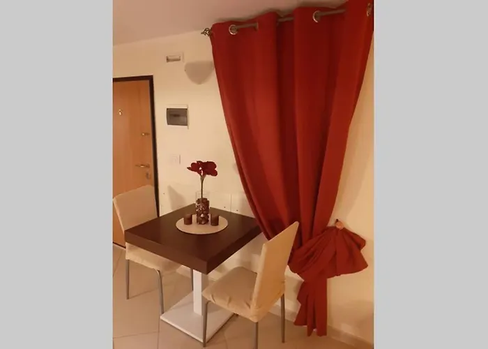 Olimpia House - Station Apartmán