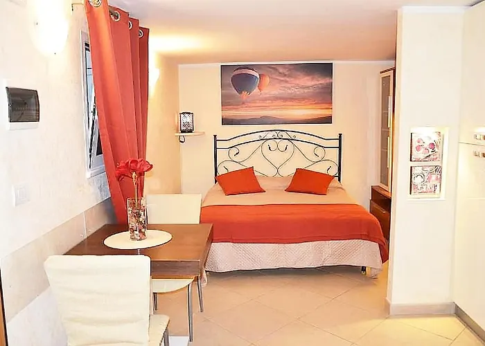 Olimpia House - Station Apartmán Bari